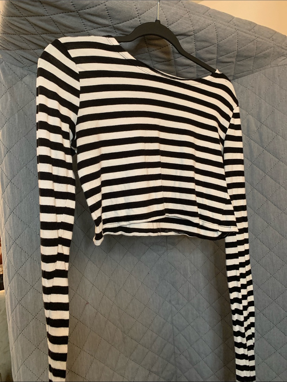 Zara Black & White Striped Cropped Long-Sleeve Top